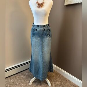 Jeanology Vintage High-Waisted Button Detail Denim Maxi Skirt